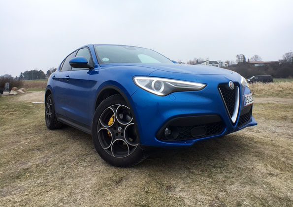 Alfa Romeo Stelvio 2,2 D front